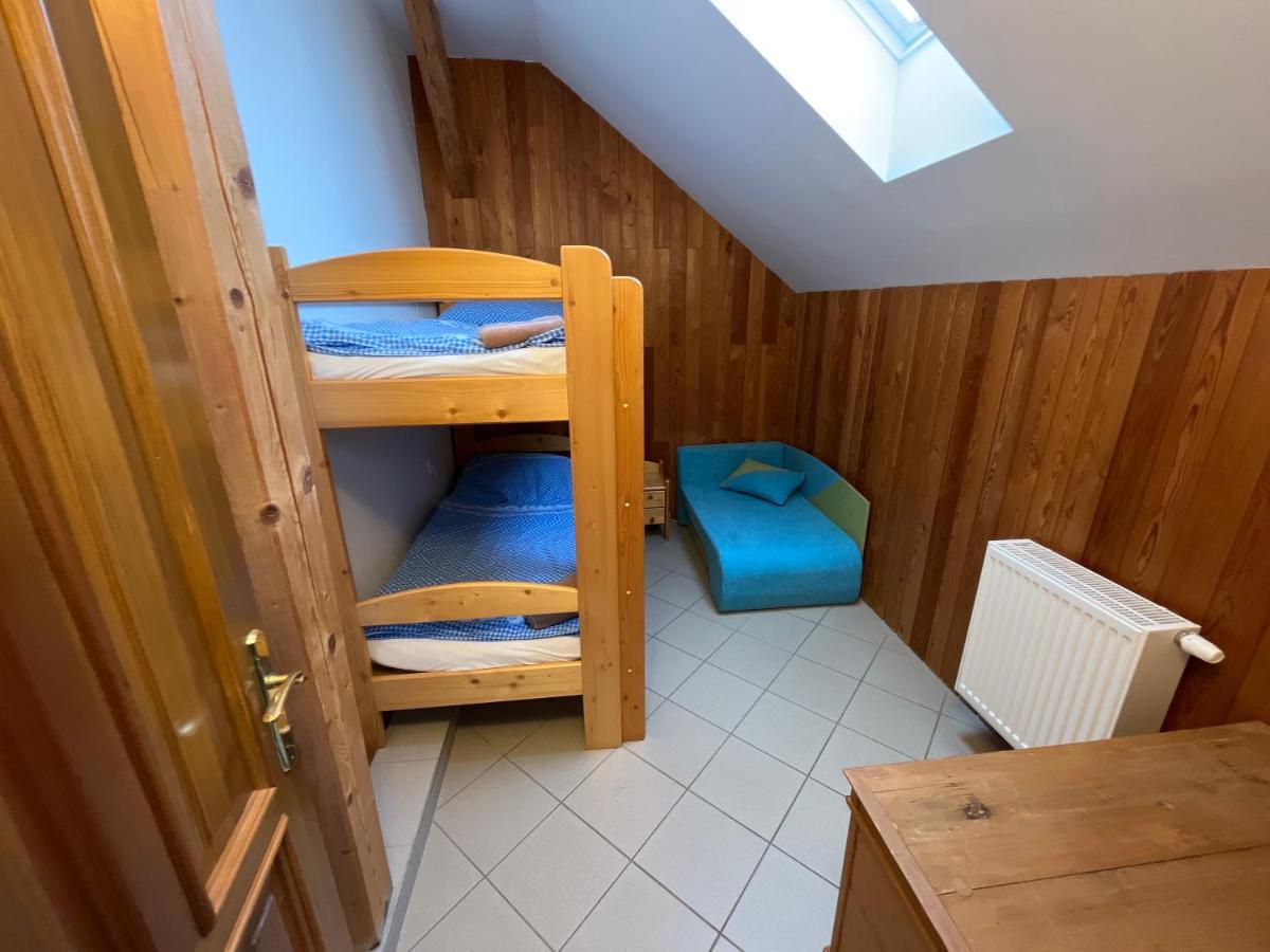 Sokoli Hnizdo Hotel Hlaska Buitenkant foto